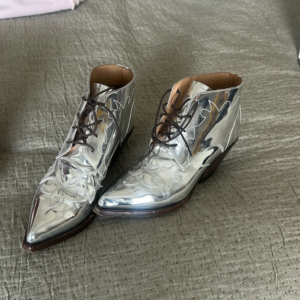 Buttero Metallic Booties
